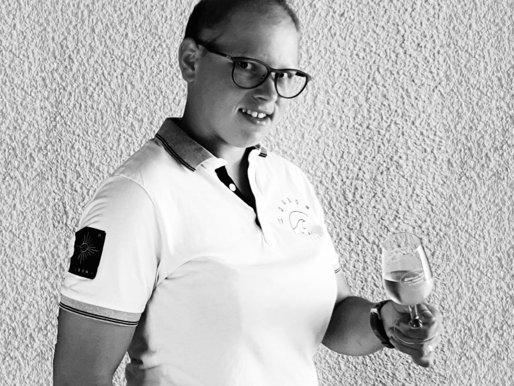Responsable qualité hse et bts viti-oeno en poche, jessica chatelier a créé son entreprise de prestation de travaux viticoles